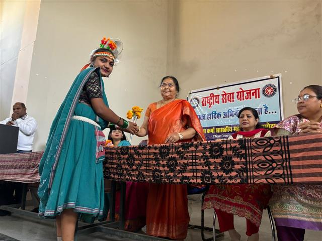 जनजातीय समाज का गौरवशाली अतीत विषय पर कार्यक्रम 